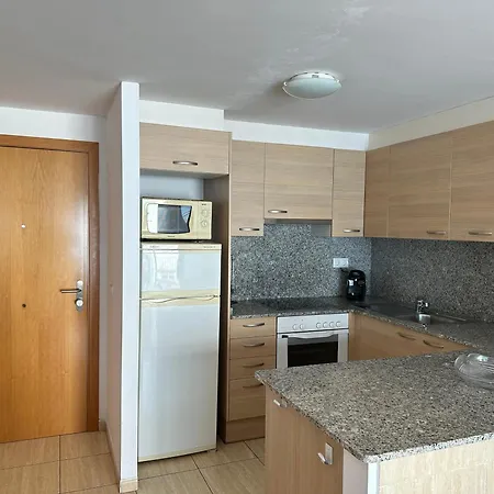 Agi Norfeu Park Apartment *